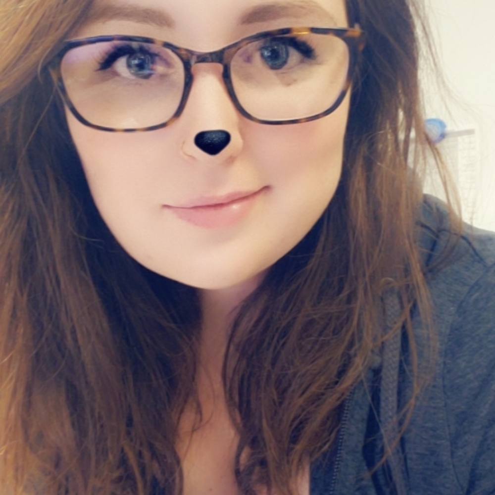 Meet your Posher, Danielle
